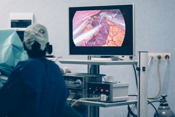 Olympus to distribute EndoRobotics'  technologies worldwide
